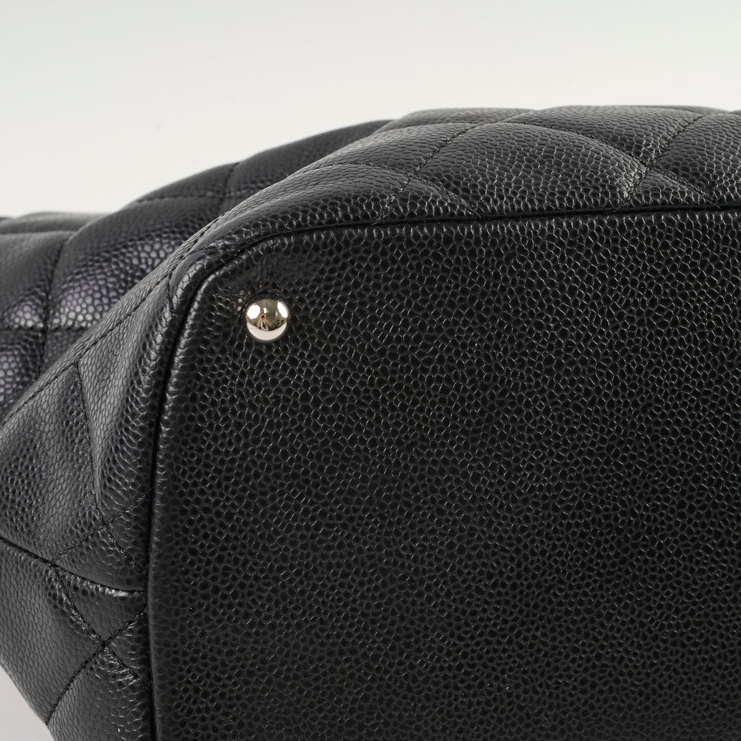 Top Quality Chanel CC Logo Caviar Black Shoulder Bag - Series 17