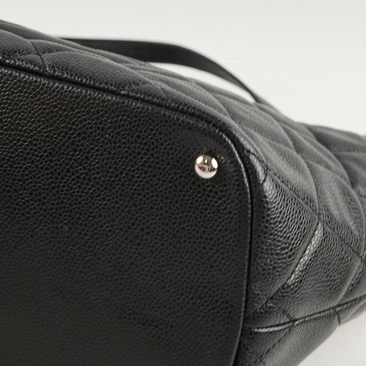 Top Quality Chanel CC Logo Caviar Black Shoulder Bag - Series 17