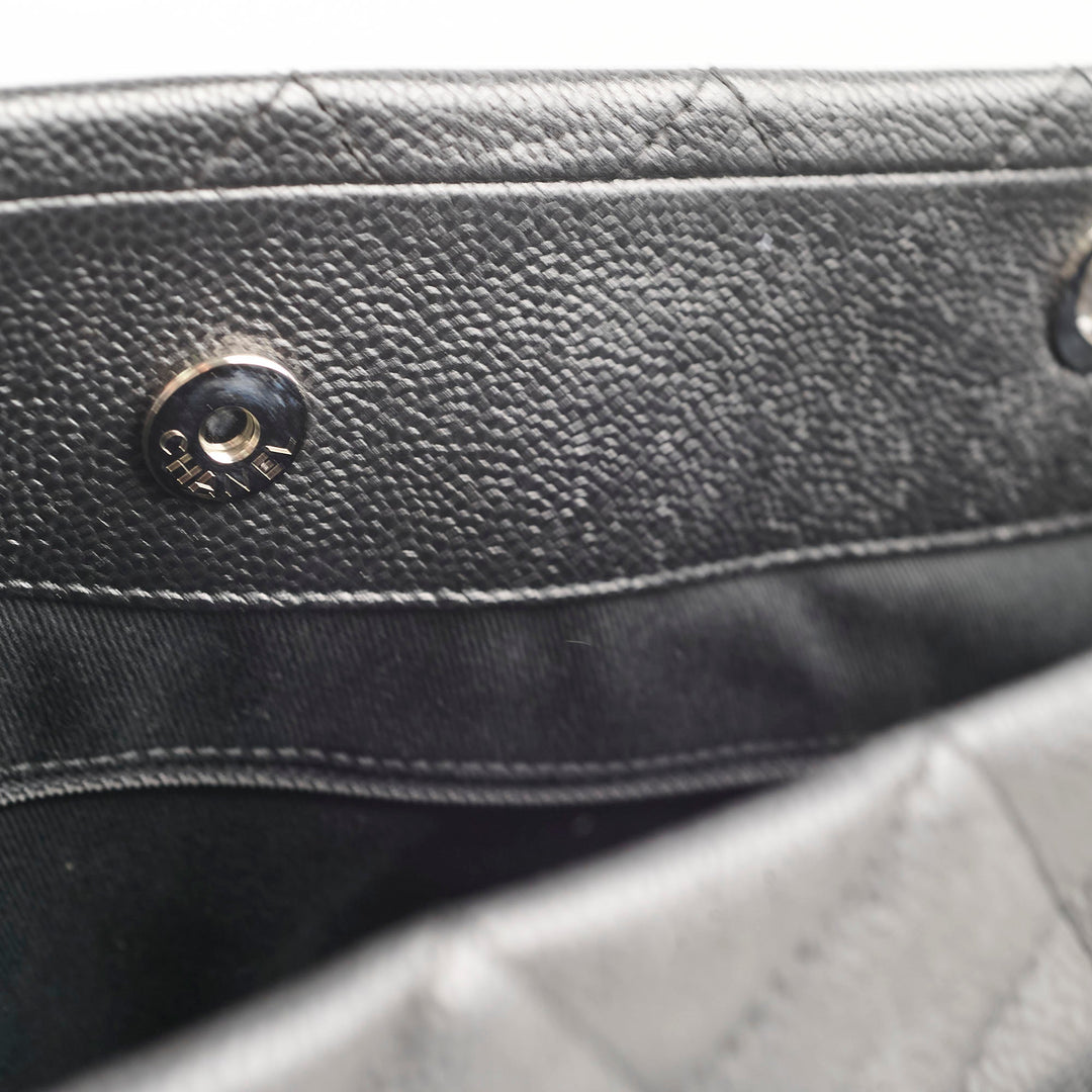Top Quality Chanel CC Logo Caviar Black Shoulder Bag - Series 17