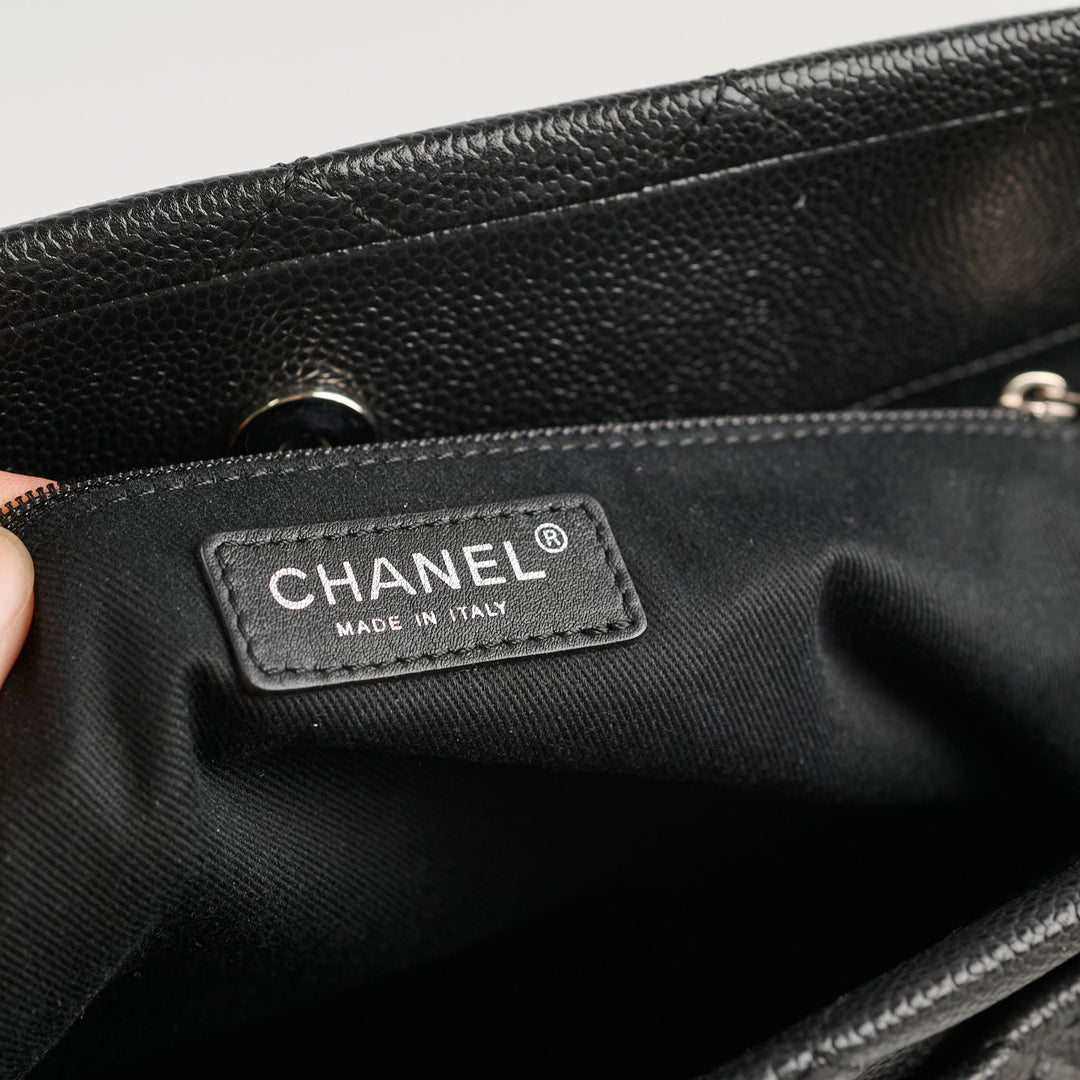Top Quality Chanel CC Logo Caviar Black Shoulder Bag - Series 17