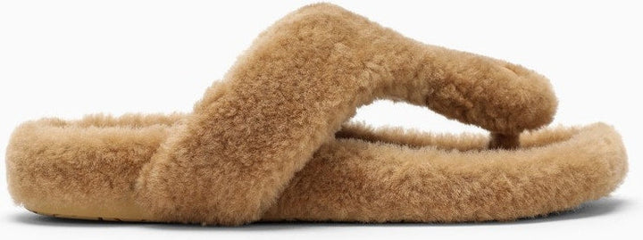 EASE BEIGE SHEEPSKIN SANDAL