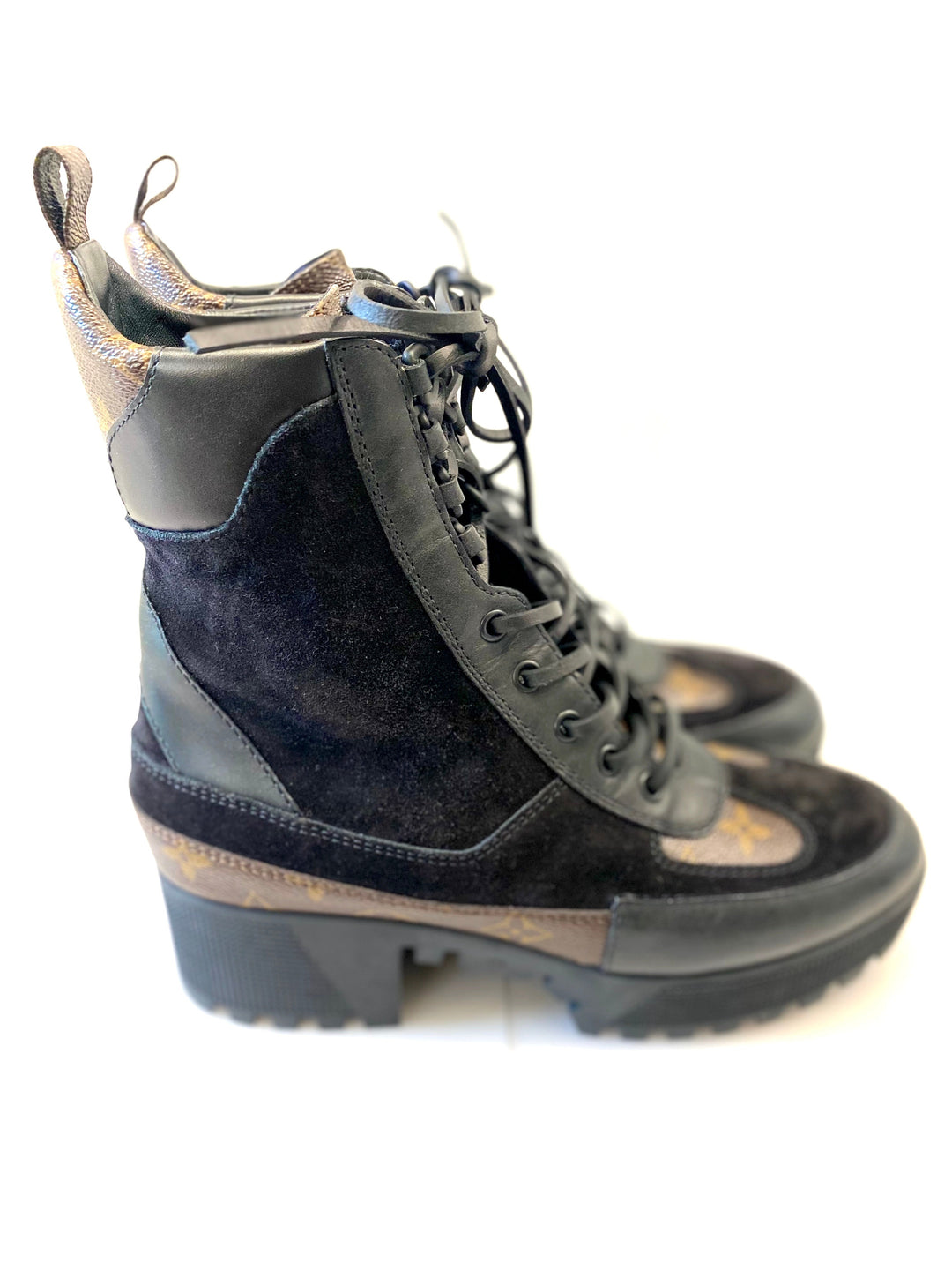 LOUIS VUITTON MONOGRAM SUEDE CALFSKIN LAUREATE DESERT BOOTS