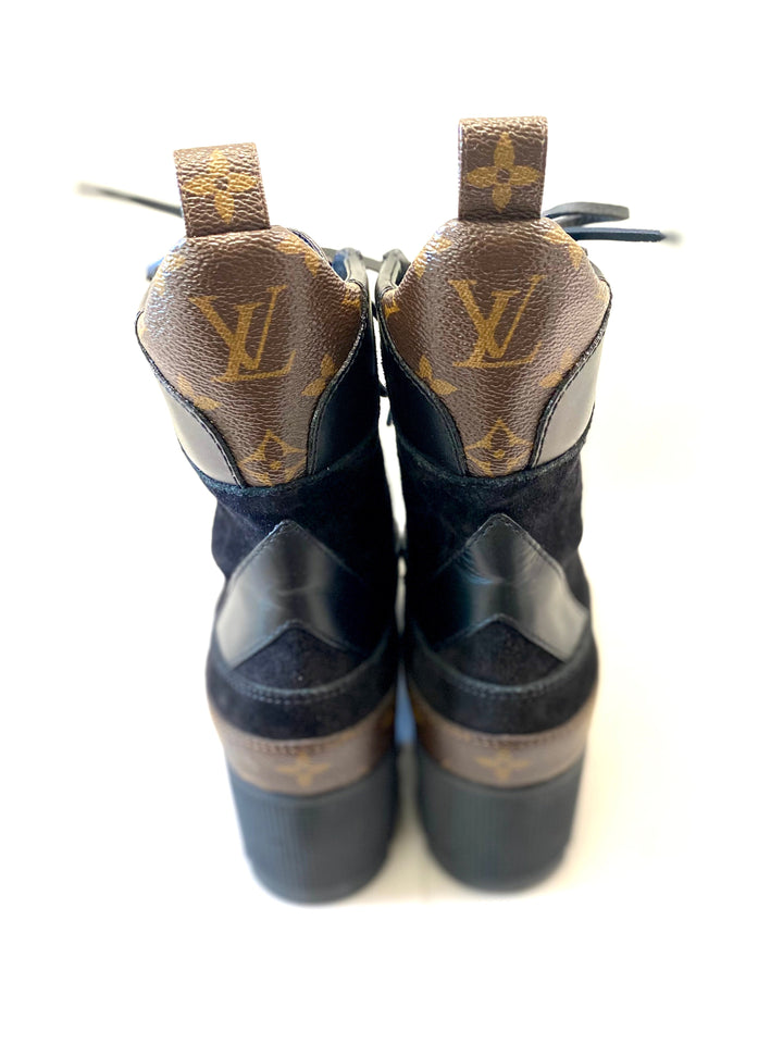 LOUIS VUITTON MONOGRAM SUEDE CALFSKIN LAUREATE DESERT BOOTS