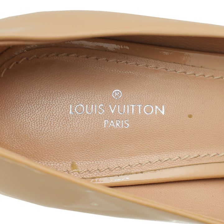 Louis Vuitton Camel Eyeline Pumps 39