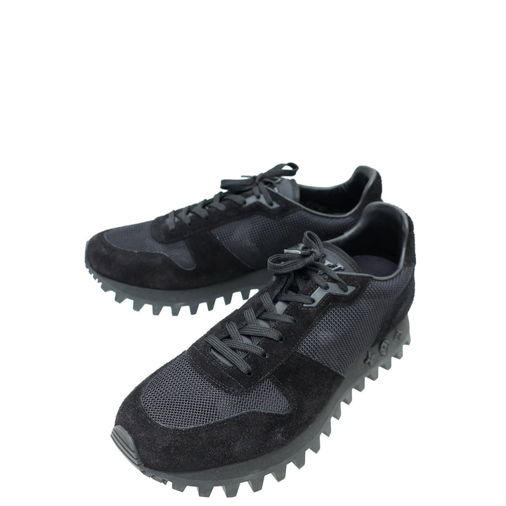 Louis Vuitton Black Runner Sneaker 7.5