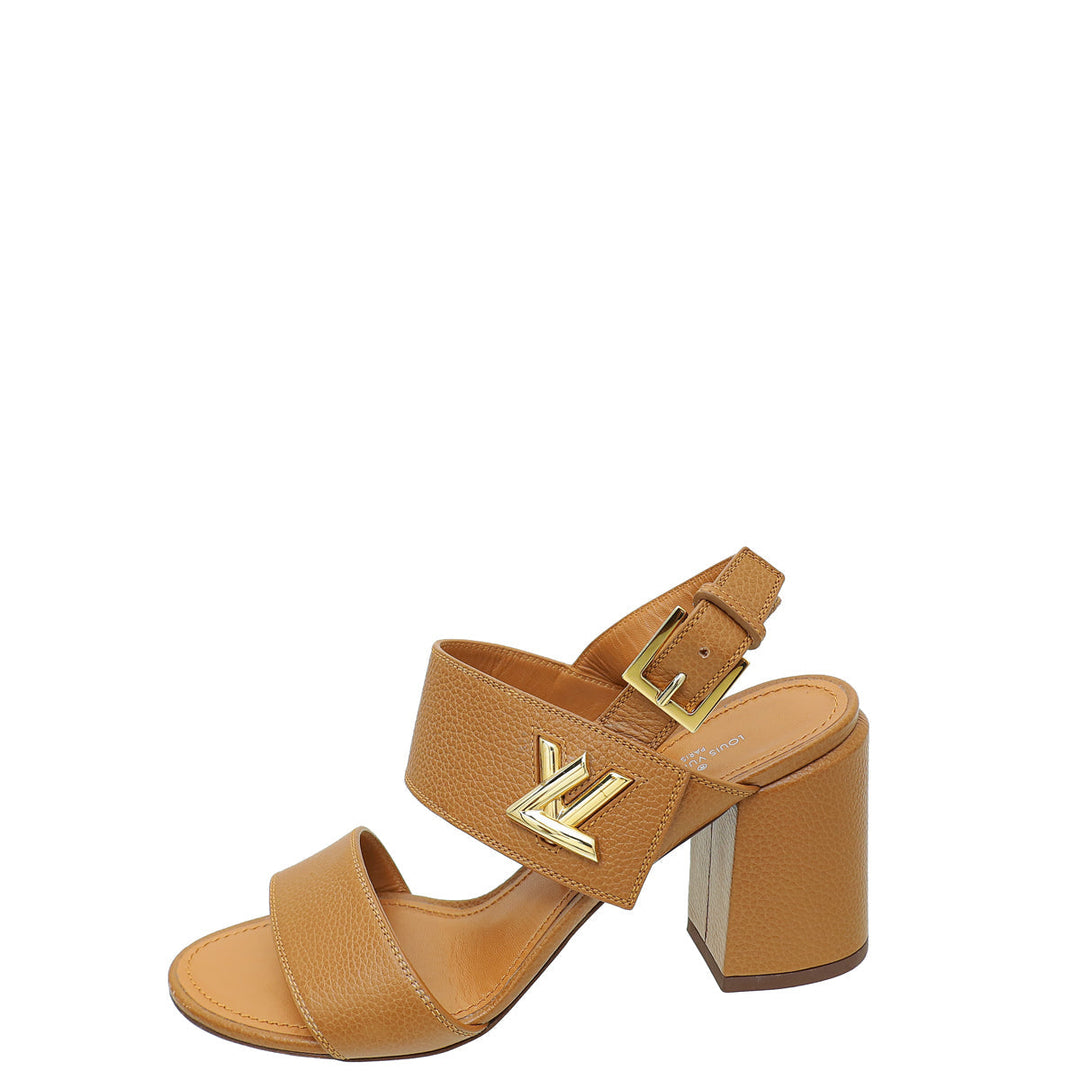 Louis Vuitton Tan Horizon Sandals 38.5