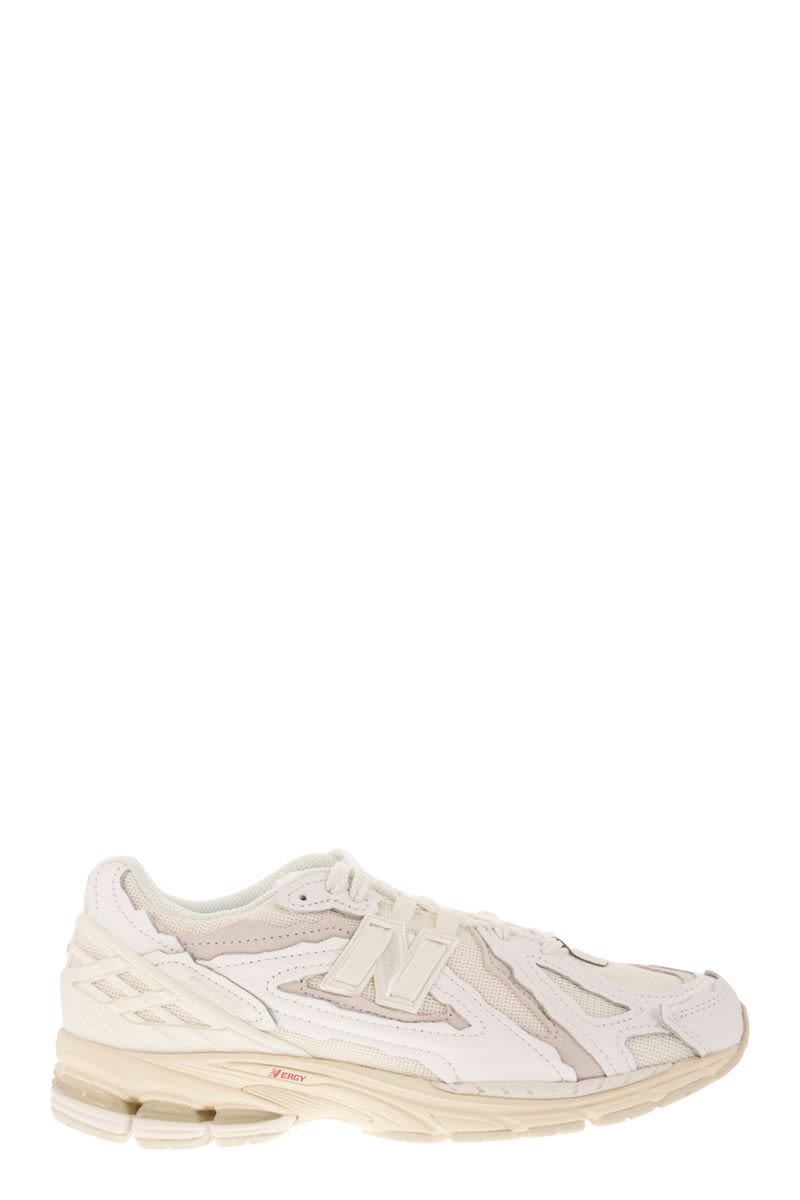 1906R - SNEAKERS