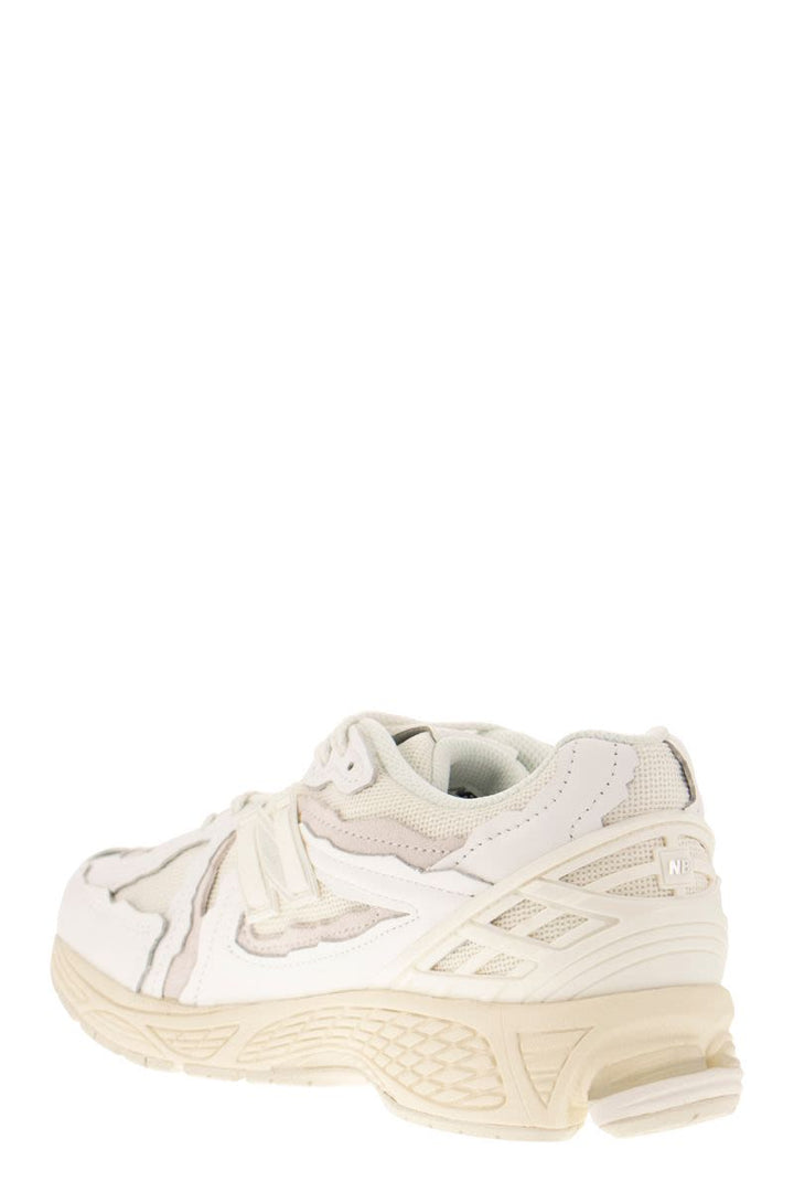 1906R - SNEAKERS