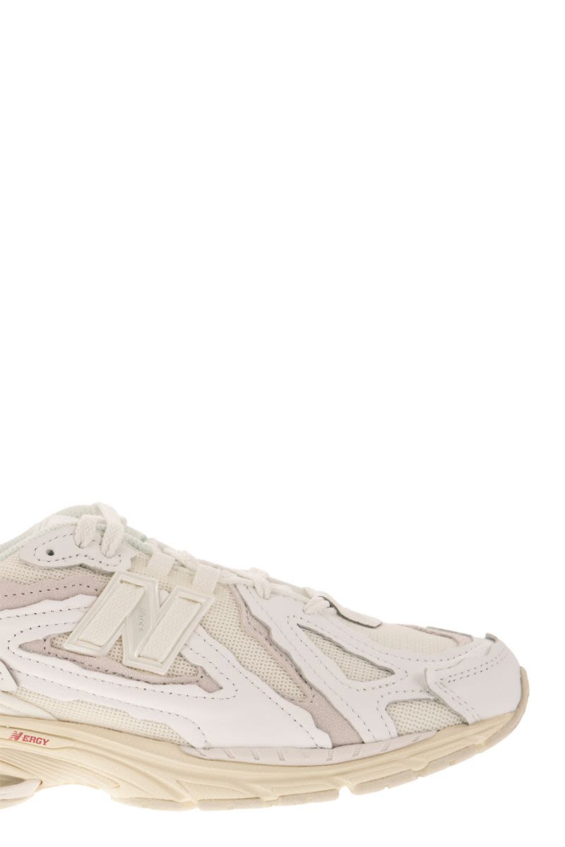 1906R - SNEAKERS