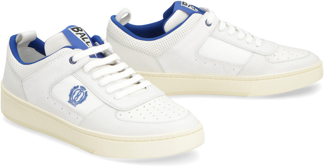 RIWEIRA LEATHER LOW-TOP SNEAKERS