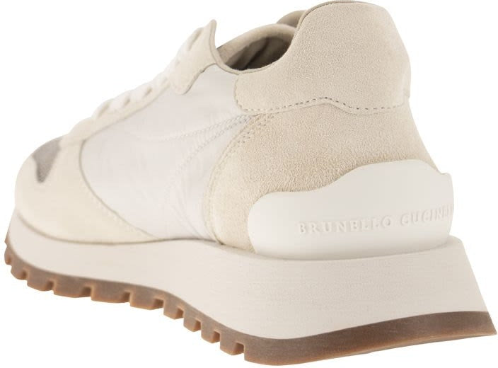 LEATHER SNEAKERS