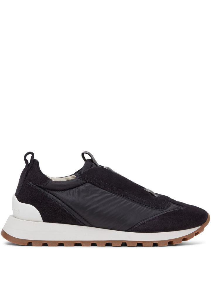 RUNNER SNEAKERS