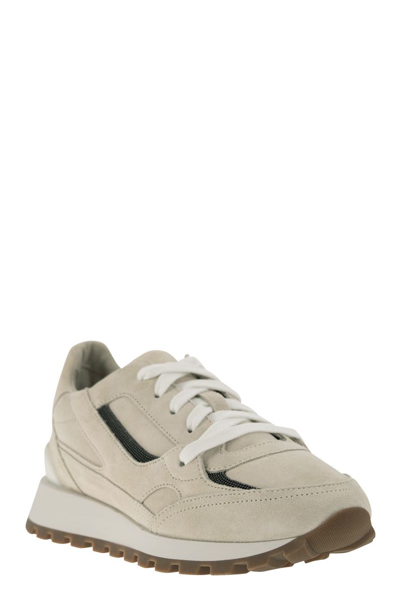 RUNNER IN CAMOSCIO CON PRECIOUS CONTOUR