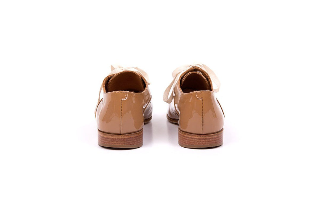 Marc Jacobs 39 Nude Patent Leather Lace Up  Flats Sale