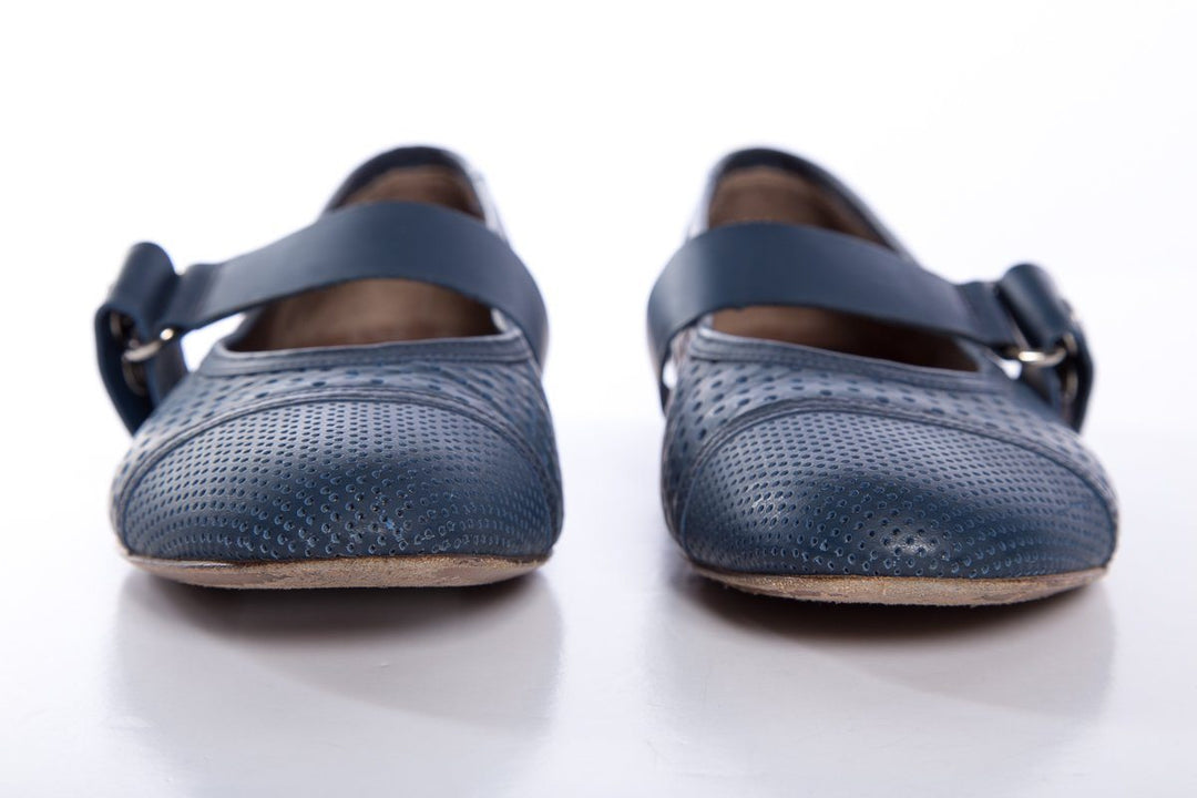 Marni Blue Leather Round-Toe Mary Jane Flats SZ 37.5 Sale