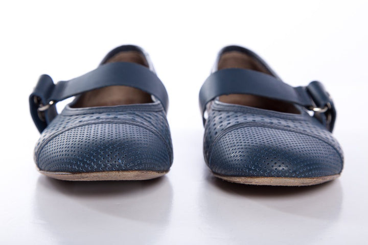 Marni Blue Leather Round-Toe Mary Jane Flats SZ 37.5 Sale