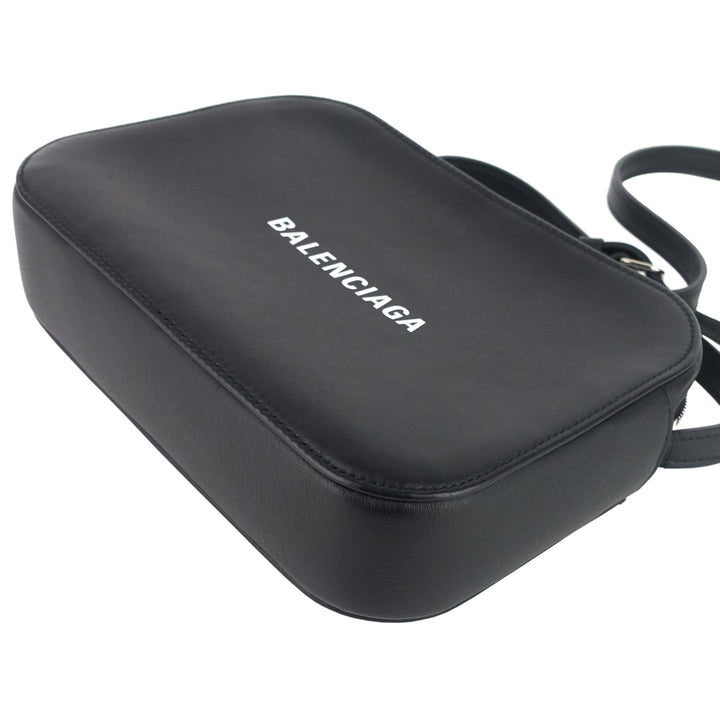 Top Quality Balenciaga Medium Calfskin Leather Camera Bag