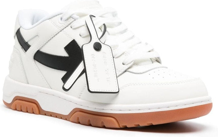 OUT OF OFFICE WHITE/BLACK SNEAKER