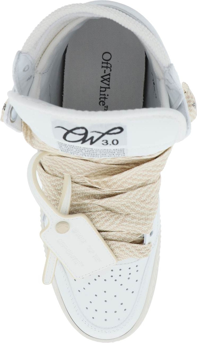 3.0 OFF-COURT SNEAKERS