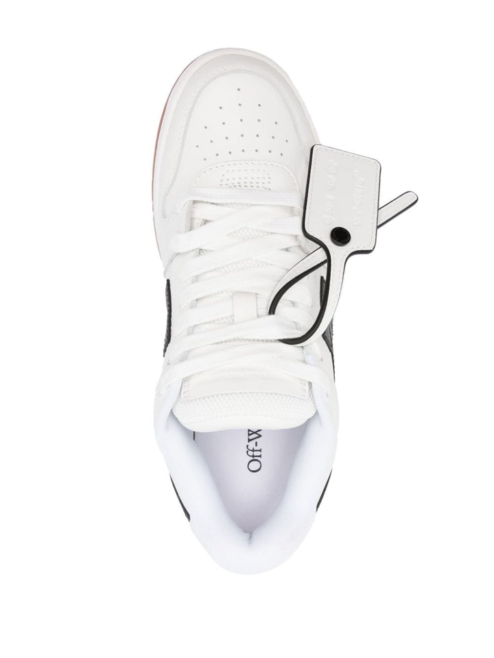 OUT OF OFFICE WHITE/BLACK SNEAKER