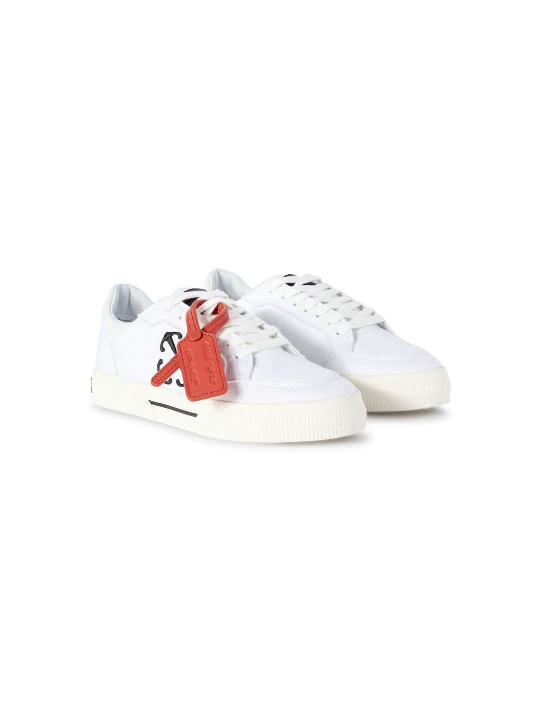LOW  VULCANIZED SNEAKER
