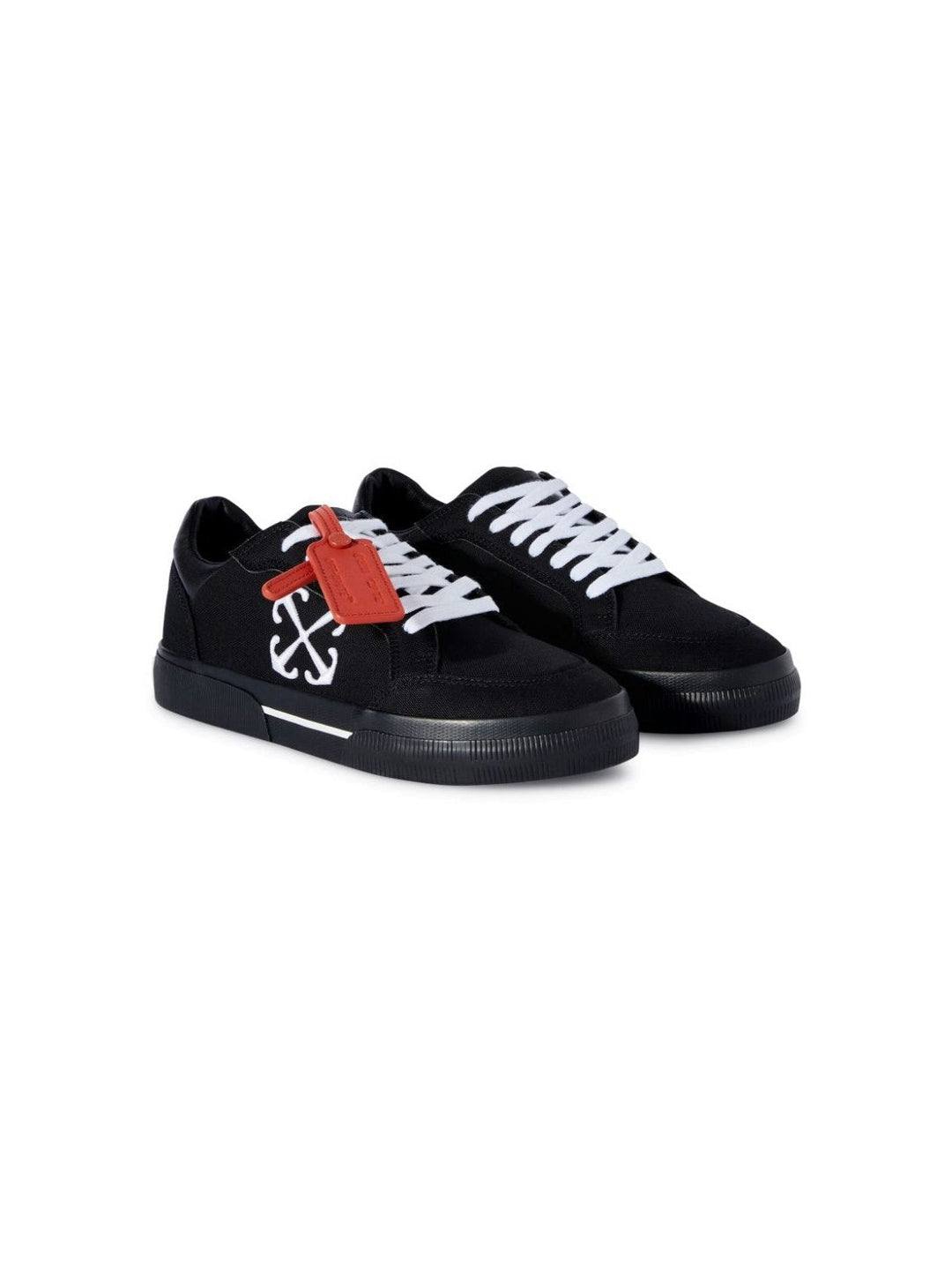 LOW VULCANIZEC SNEAKER