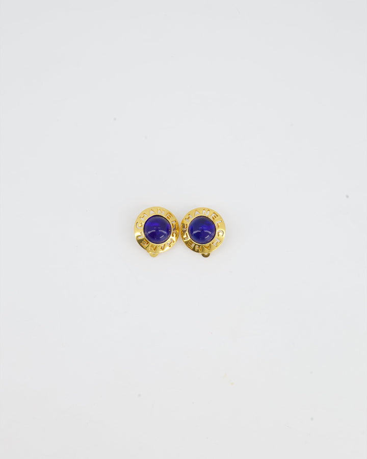 Top Quality Chanel Vintage Yellow Gold with Blue Pearl Round Clip-On Earrings with CC Logo