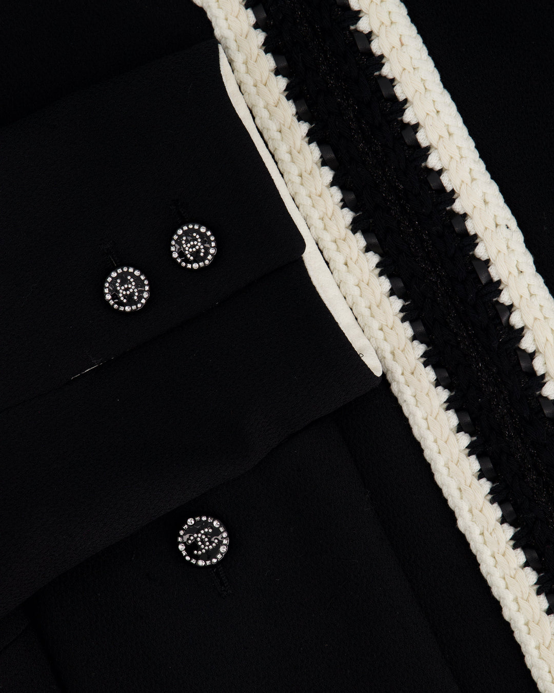*SUPER HOT* Top Quality Chanel 22C Black, White Metallic Tweed Trim Silk Jacket and Wide-Leg Trouser Set with Crystal CC Logo Detail Size FR 42-44 (UK 14-16) Jacket RRP ¬£5,420