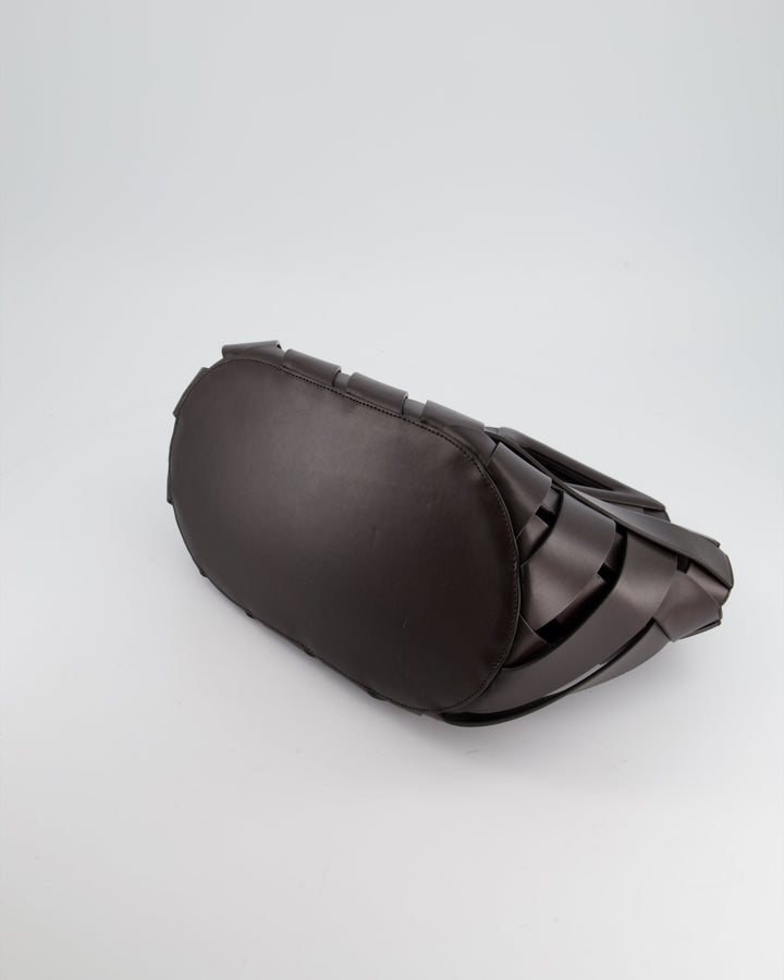 *FIRE PRICE* Bottega veneta Chocolate Medium Intreccio Point Bag in Calfskin Leather with Leather Hardware RRP £2750