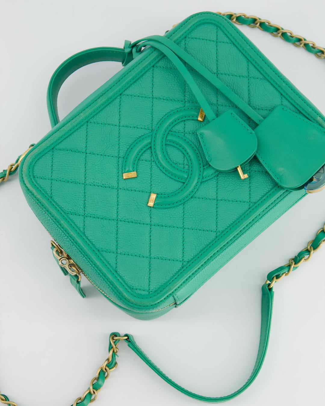 *HOT* Top Quality Chanel Mint Green Medium CC Vanity Case Bag in Caviar Leather with Brushed Gold Hardware