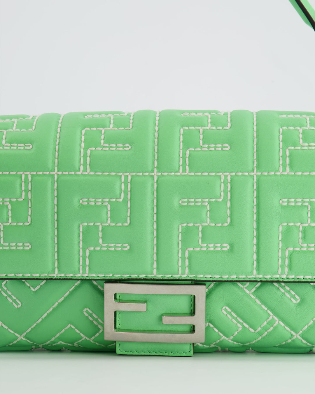 *Limited Edition* Top quality Fendi 2023 Green Edamame Leather Baguette Bag with Silver Hardware