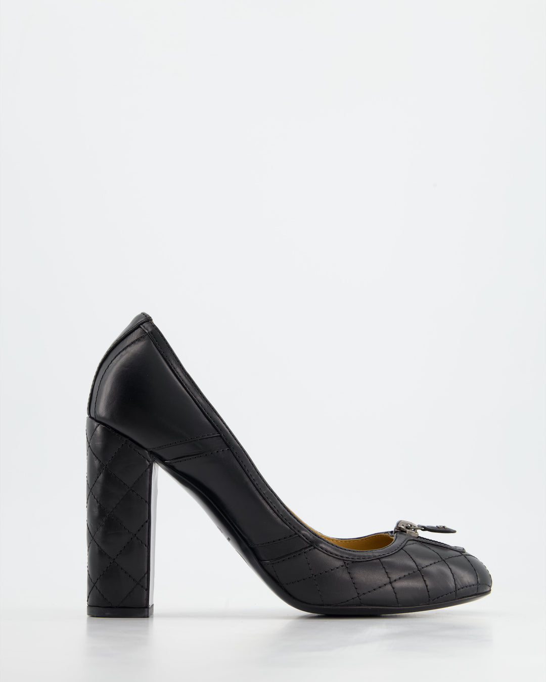 *FIRE PRICE* Top Quality Chanel Black Round Toe Heels with Quilted Leather & Zip Details Size EU 40.5