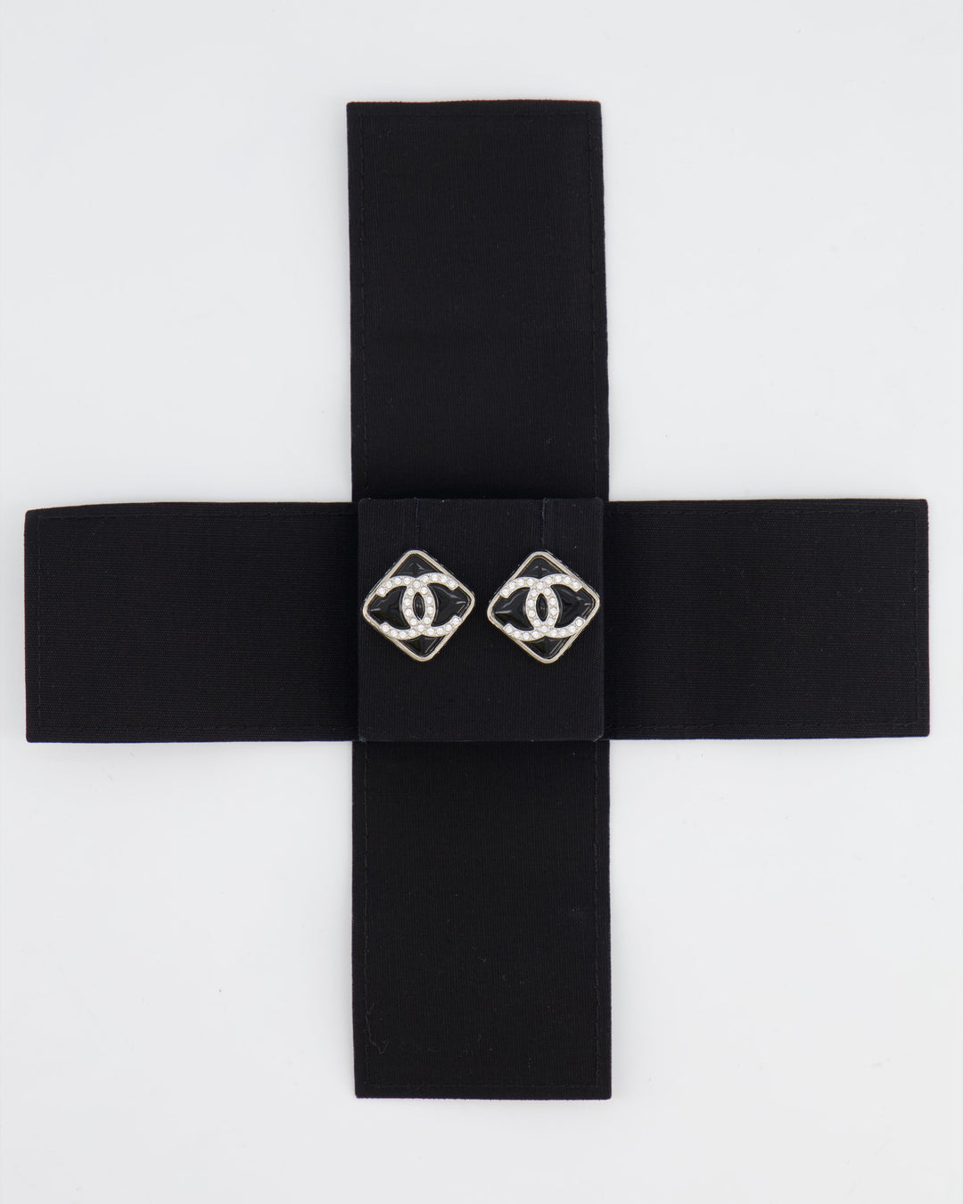 *HOT* Top Quality Chanel Black, Crystal Embellished Diamond-Shaped CC Earrings