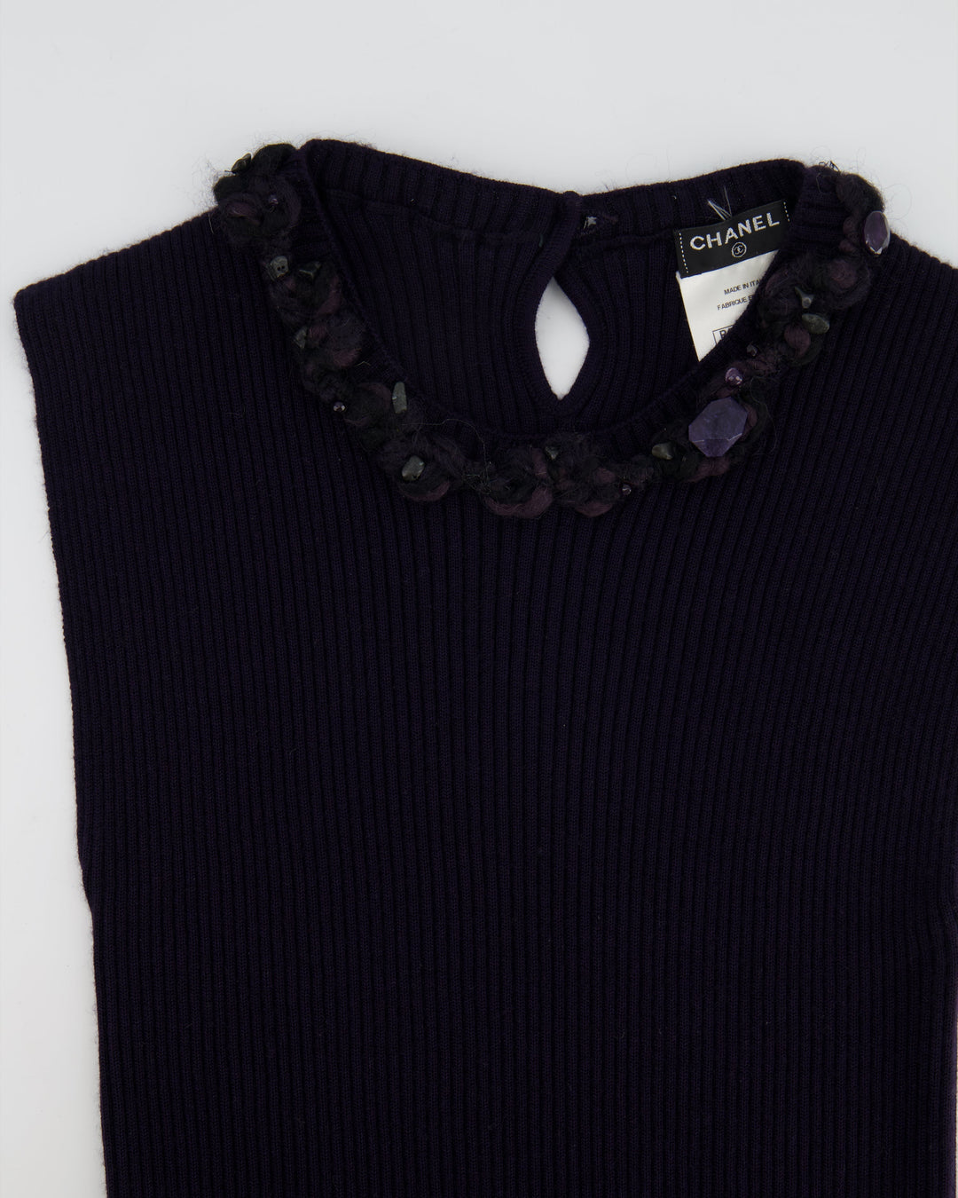 Top Quality Chanel Purple Cashmere Silk Blend Sleeveless Top with Stone-Embellished Collar Size FR 40 (UK 12)