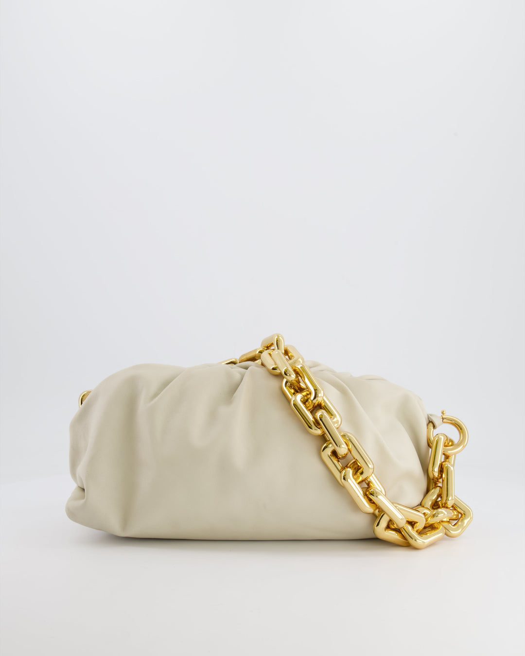 *FIRE PRICE* Top Quality Bottega Veneta Cream Leather Chain Pouch Bag with Gold Hardware RRP £2,850
