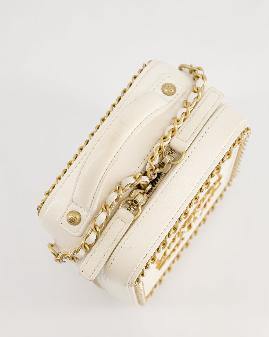 *HOT* Top Quality Chanel White Calfskin Vertical Vanity Case with Gold Chain Trim Detail and Gold Hardware