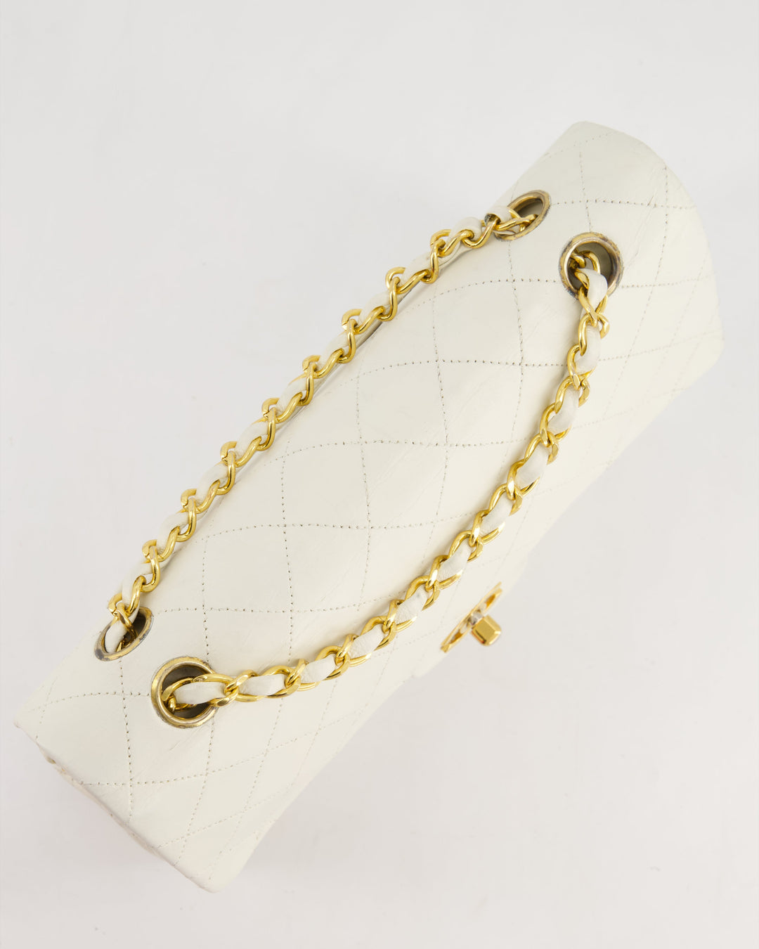 *FIRE PRICE* Top Quality Chanel Vintage White Medium Classic Double Flap Bag in Lambskin Leather with 24K Gold Hardware