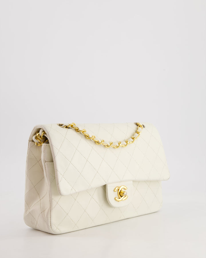 *FIRE PRICE* Top Quality Chanel Vintage White Medium Classic Double Flap Bag in Lambskin Leather with 24K Gold Hardware