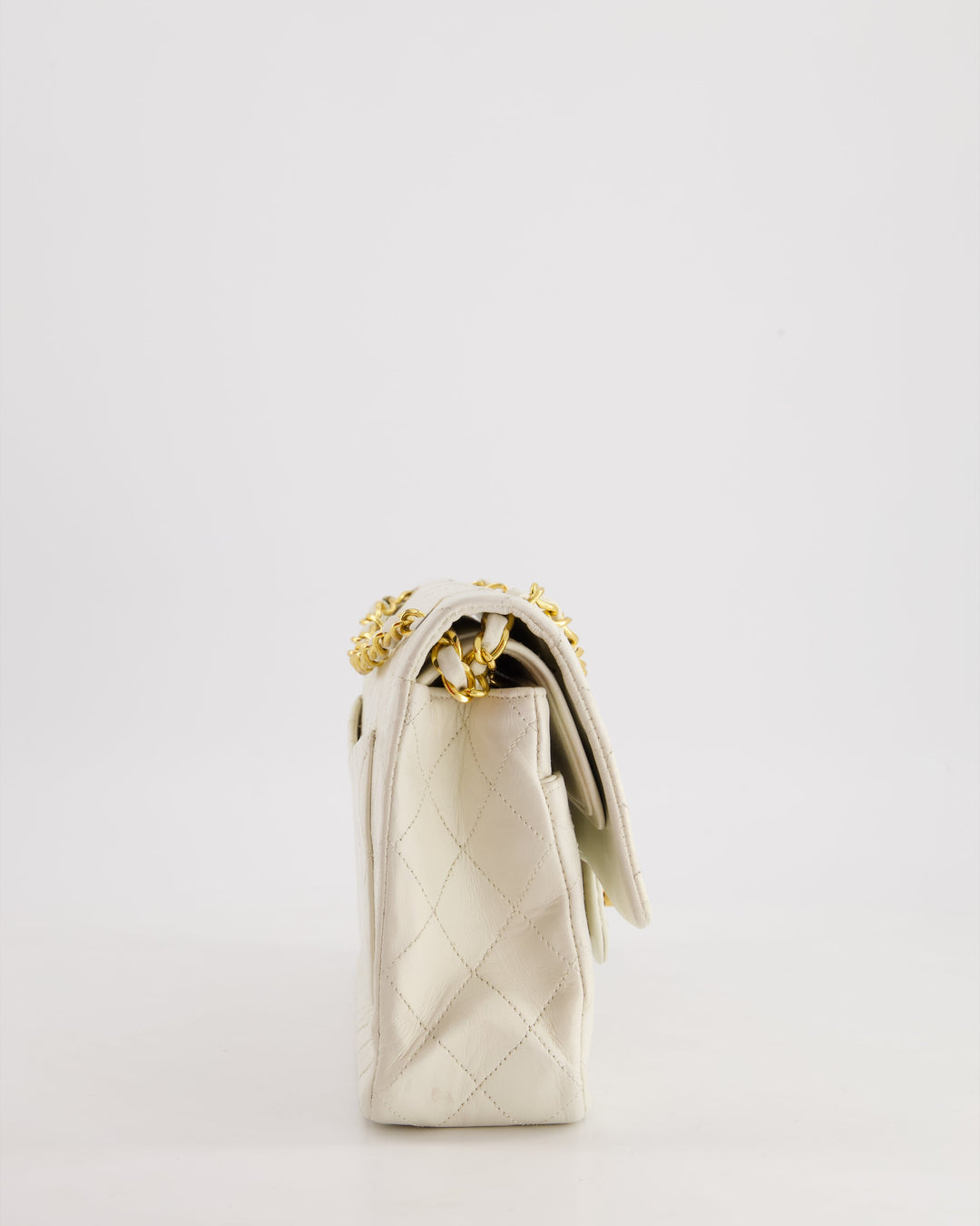*FIRE PRICE* Top Quality Chanel Vintage White Medium Classic Double Flap Bag in Lambskin Leather with 24K Gold Hardware