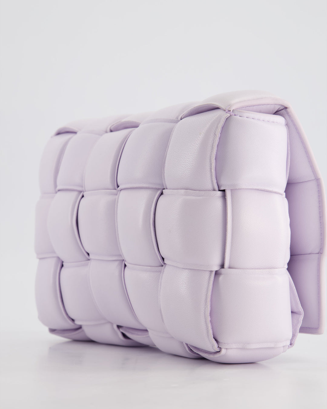 *HOT & FIRE PRICE* Top Quality Bottega Veneta Pale Lilac Padded Cassette Bag with Gold Hardware RRP £2,780