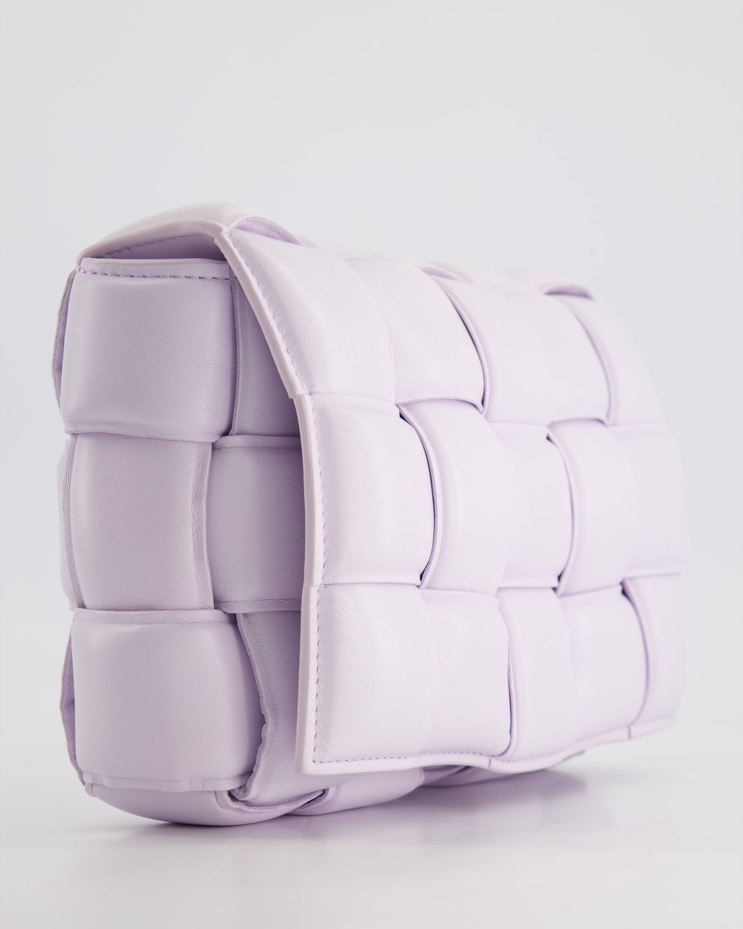 *HOT & FIRE PRICE* Top Quality Bottega Veneta Pale Lilac Padded Cassette Bag with Gold Hardware RRP £2,780