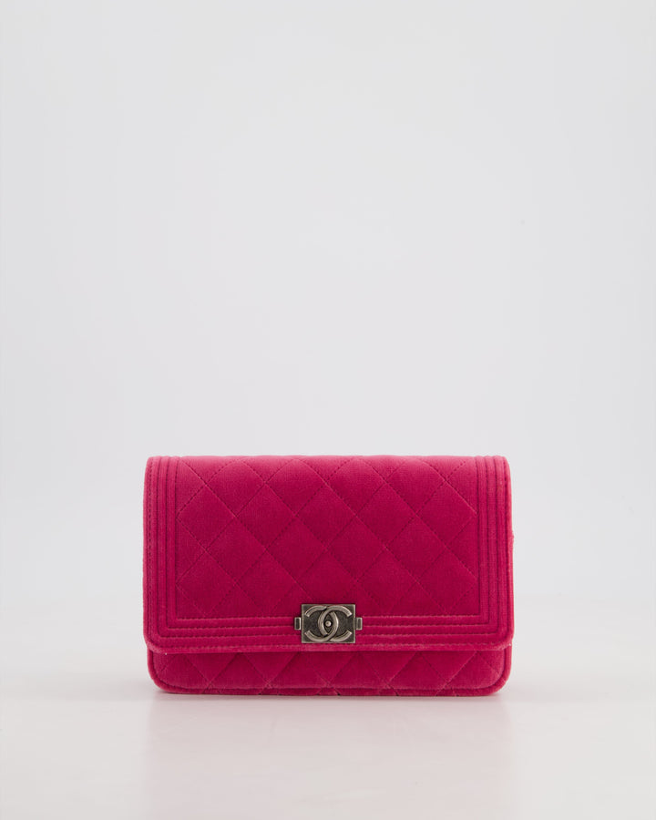 *FIRE PRICE* Chanel Pink Boy Wallet on Chain in Velvet with Silver Hardware