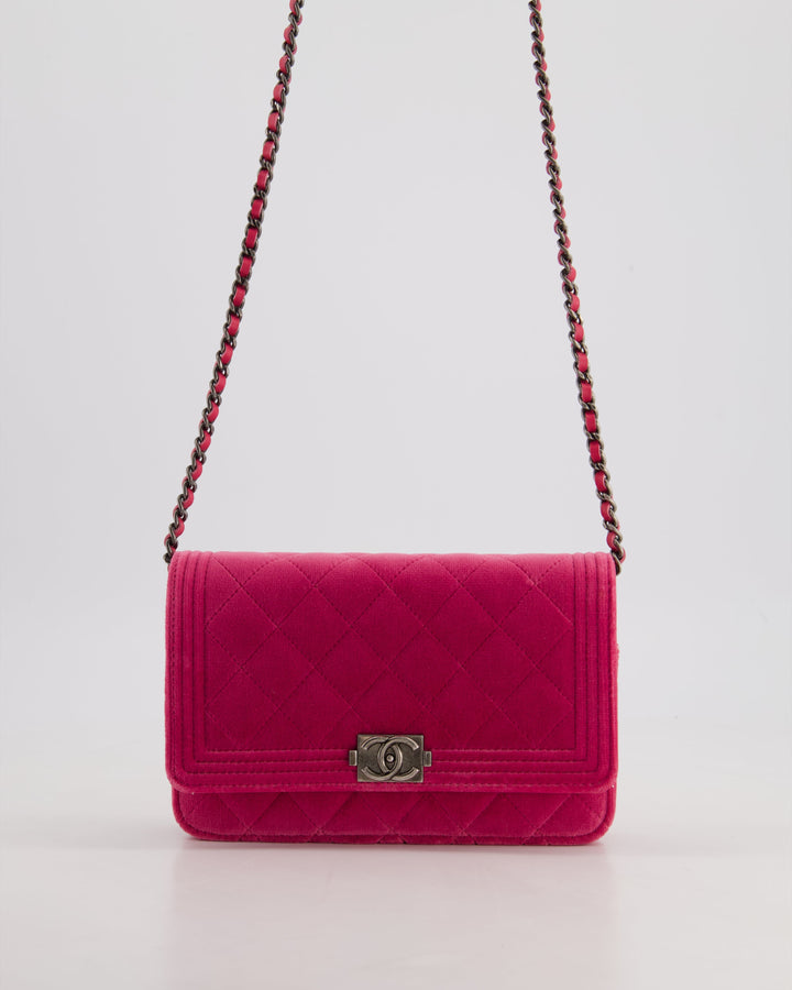 *FIRE PRICE* Top Quality Chanel Pink Boy Wallet on Chain in Velvet with Silver Hardware