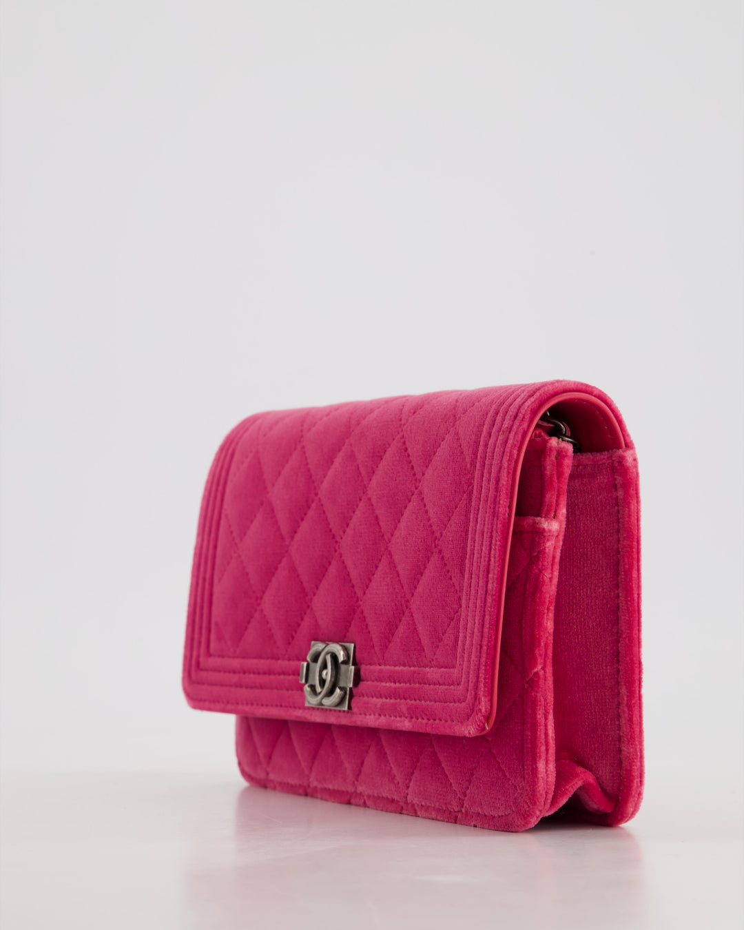 *FIRE PRICE* Top Quality Chanel Pink Boy Wallet on Chain in Velvet with Silver Hardware