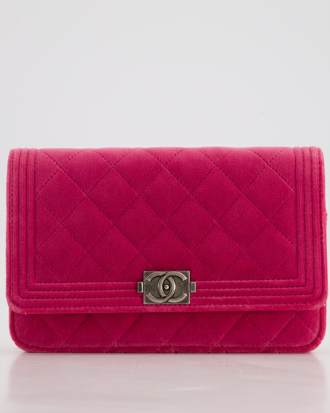 *FIRE PRICE* Top Quality Chanel Pink Boy Wallet on Chain in Velvet with Silver Hardware