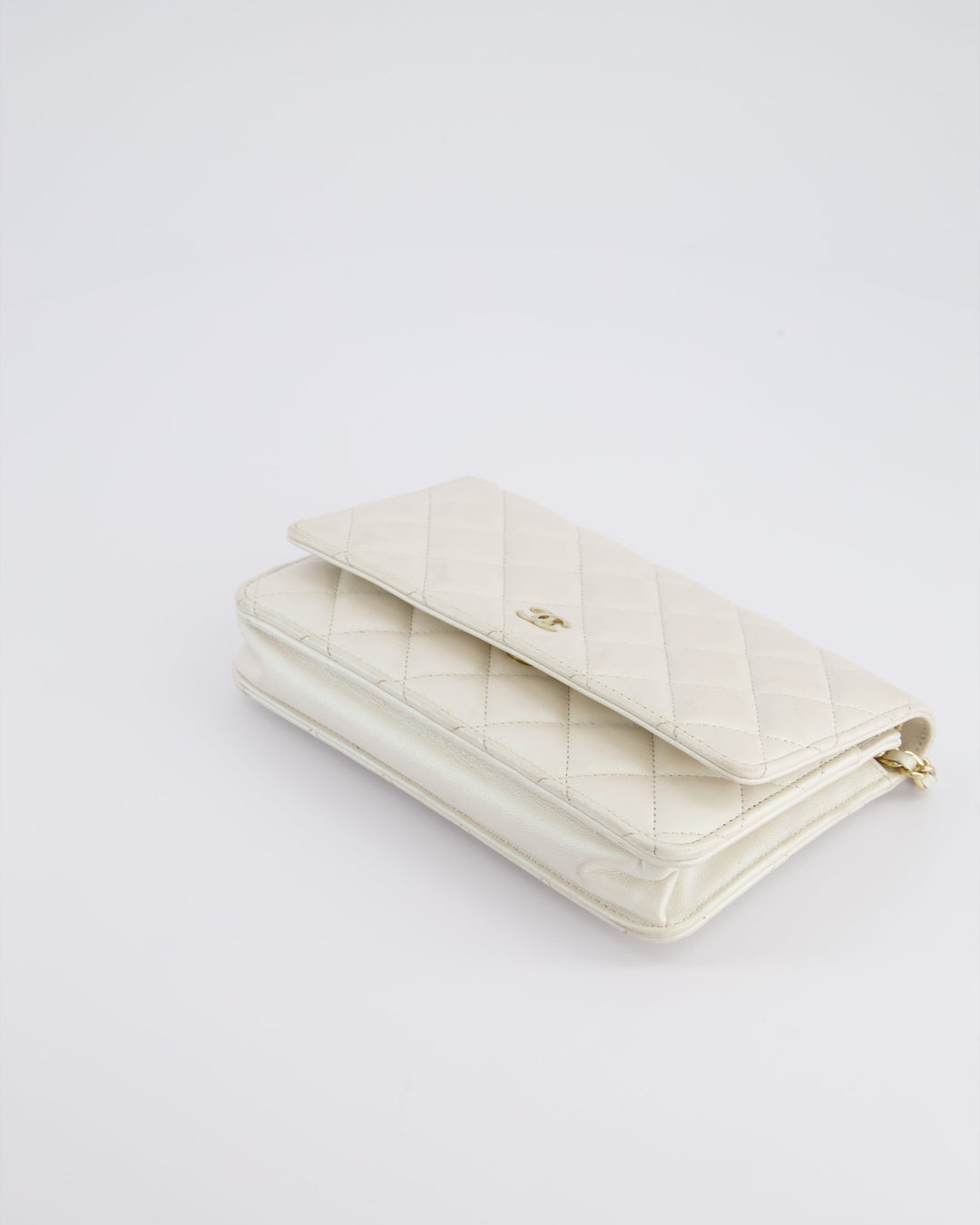 *HOT* Top Quality Chanel Pearlescent Off-White Wallet on Chain Bag in Calfskin Leather with Champagne Gold Hardware