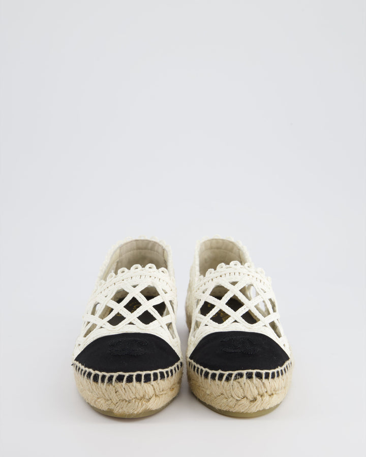 Top Quality Chanel White Crochet Raffia Espadrille with CC Logo Detail Size EU 36