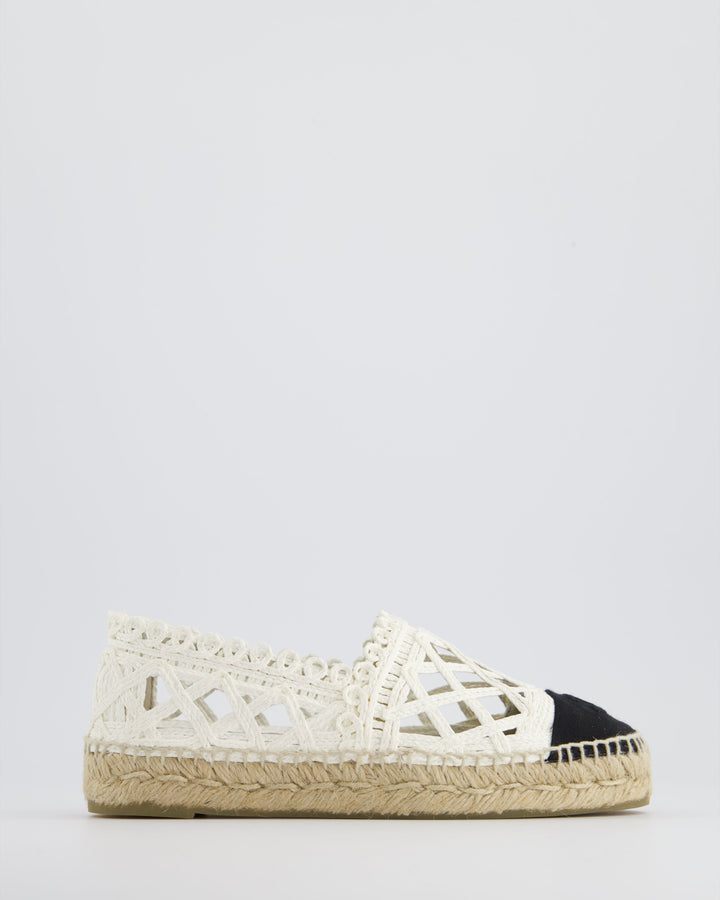 Top Quality Chanel White Crochet Raffia Espadrille with CC Logo Detail Size EU 36