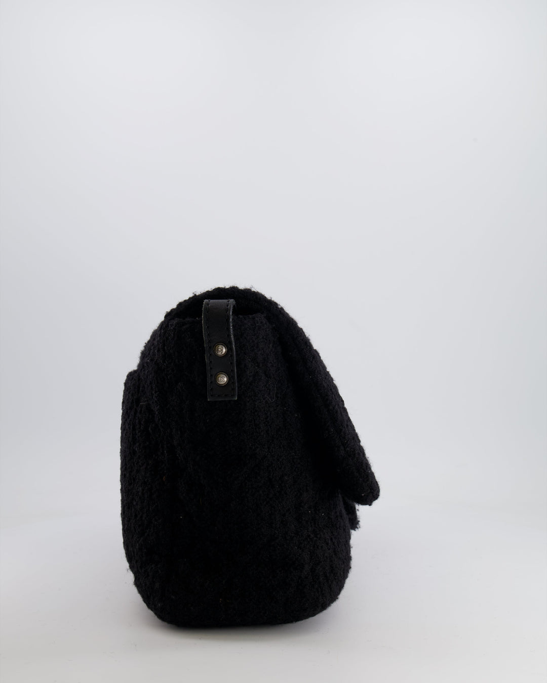 Top Quality Chanel Black Wool Quilted Tweed Reissue 2.55 XL Flap Bag with Ruthenium Hardware