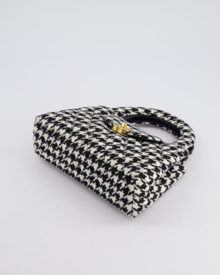 *HOT* Top Quality Chanel Small Kelly Shopping Bag in Black & White Wool Houndstooth with Brushed Antique Gold Hardware